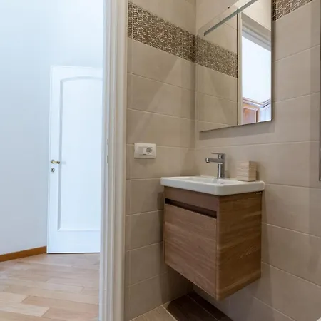 Carosi Apartment, Via Del Viminale Apartment Rome